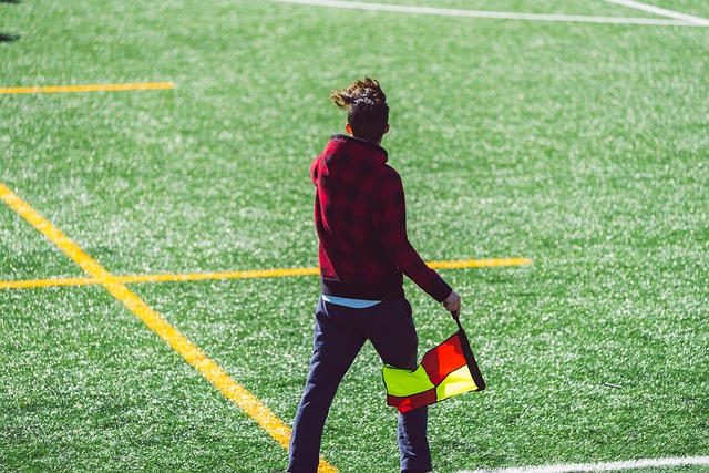 重学术教育 重学术教育